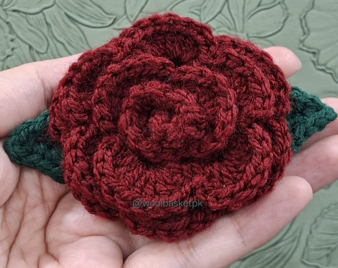 Rose with leaves hair clip - Image 2