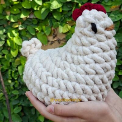 Handmade Crochet Chicken Plushie – Soft Farmhouse Stuffed Toy